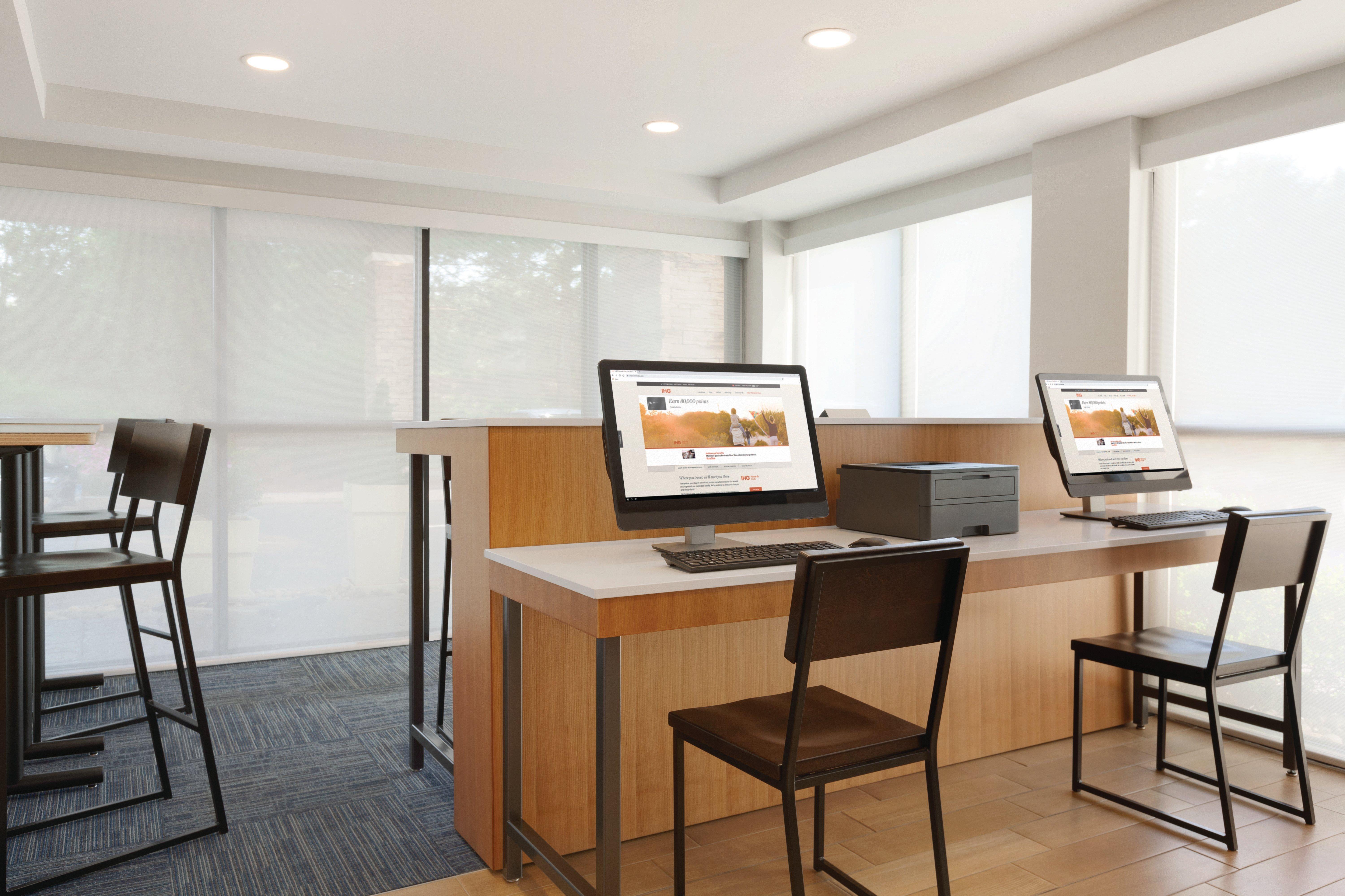 Holiday Inn Express Hartford South - Rocky Hill By Ihg Buitenkant foto